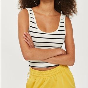 TOPSHOP Cropped Scoop-neck Tank